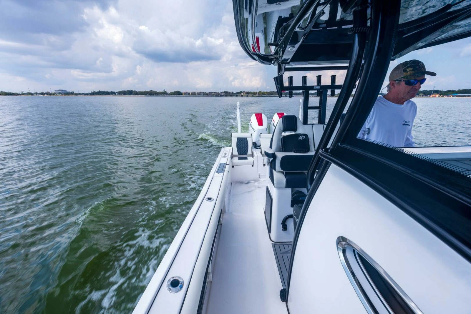 2024 Tidewater 3100 Carolina Bay