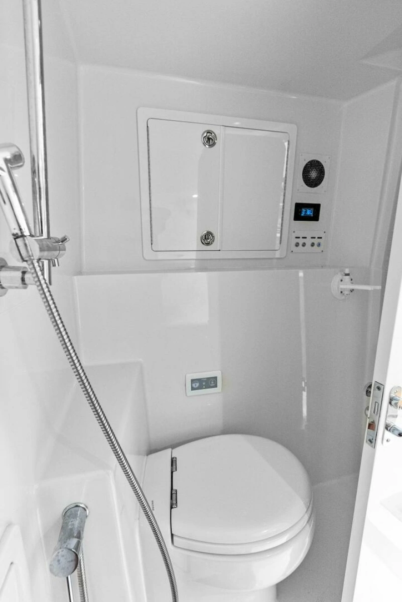 2020 Calcutta 480 Catamaran