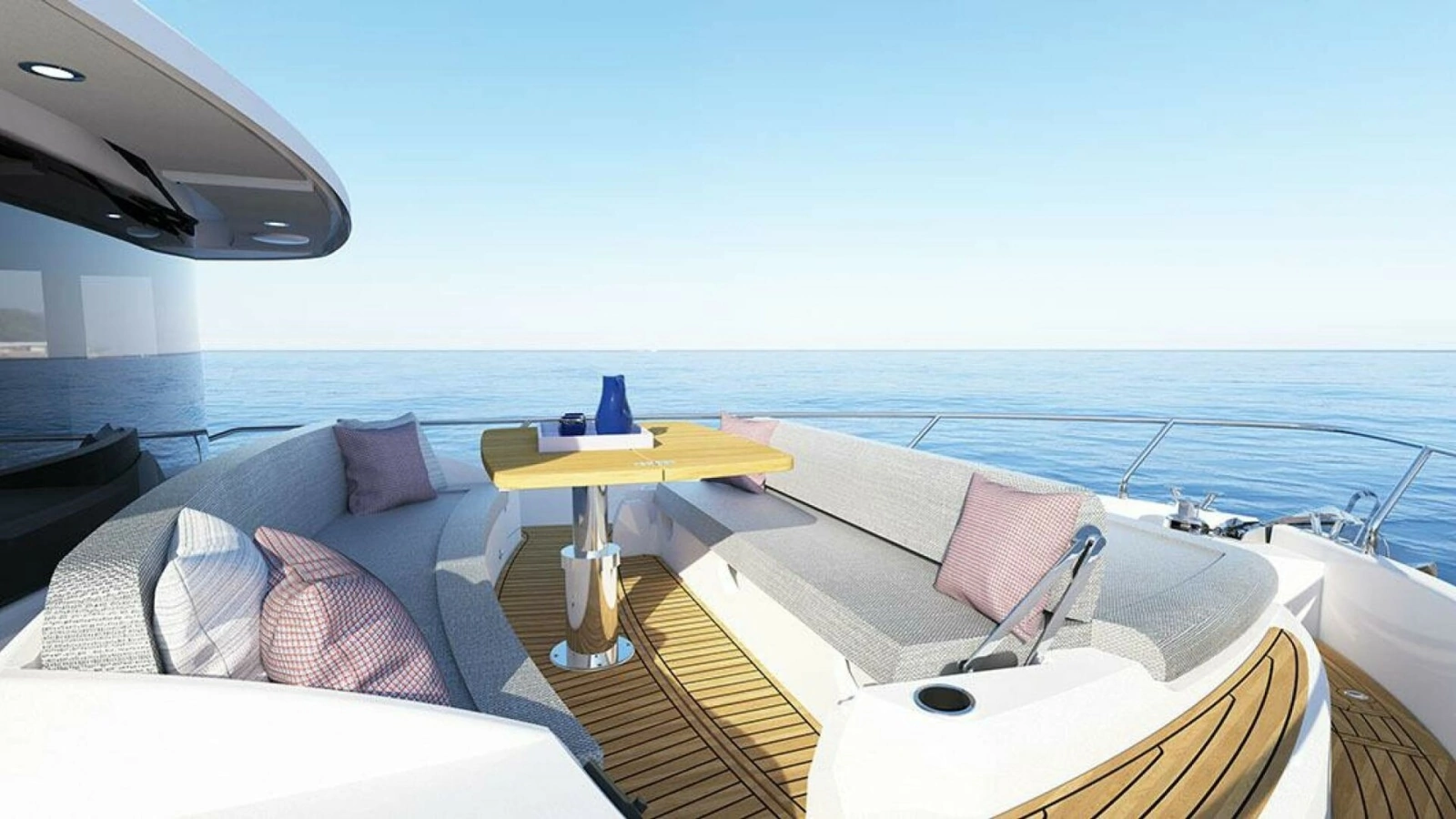2025 53 Absolute Navetta - Foredeck