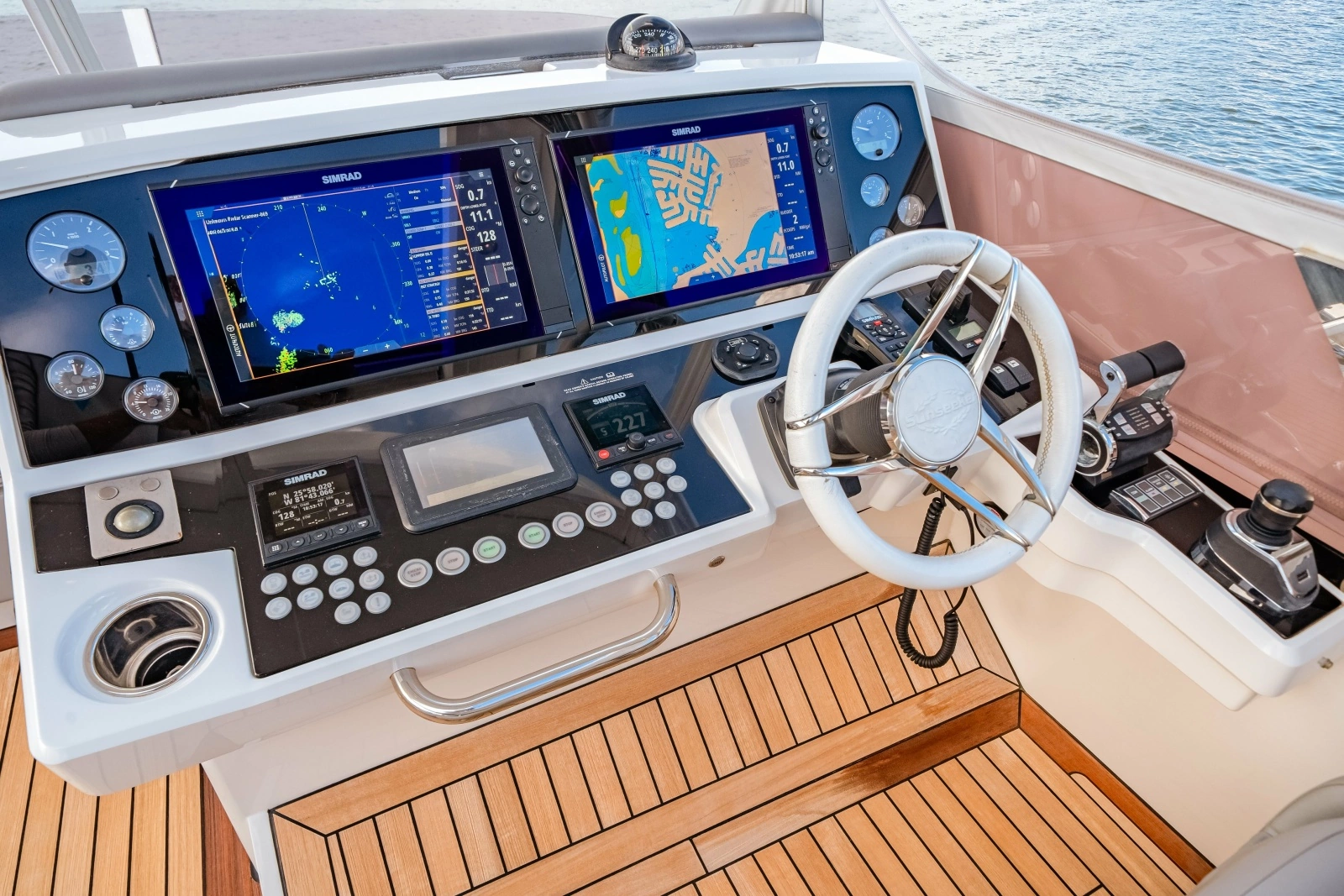 2019 Sunseeker 76 Flybridge