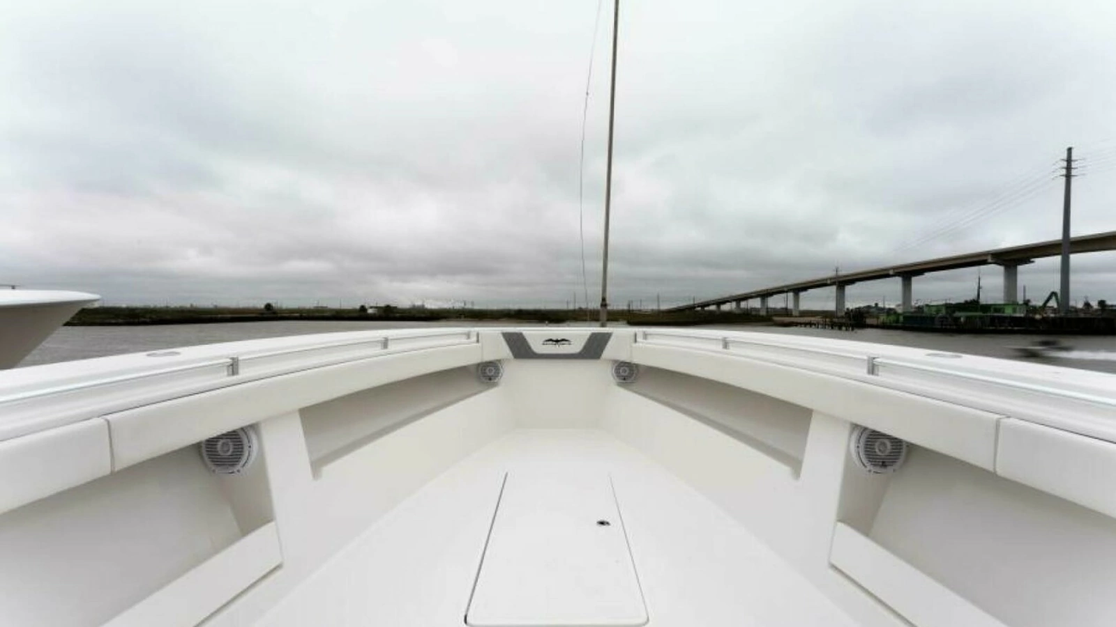 2019 Invincible 39 Open