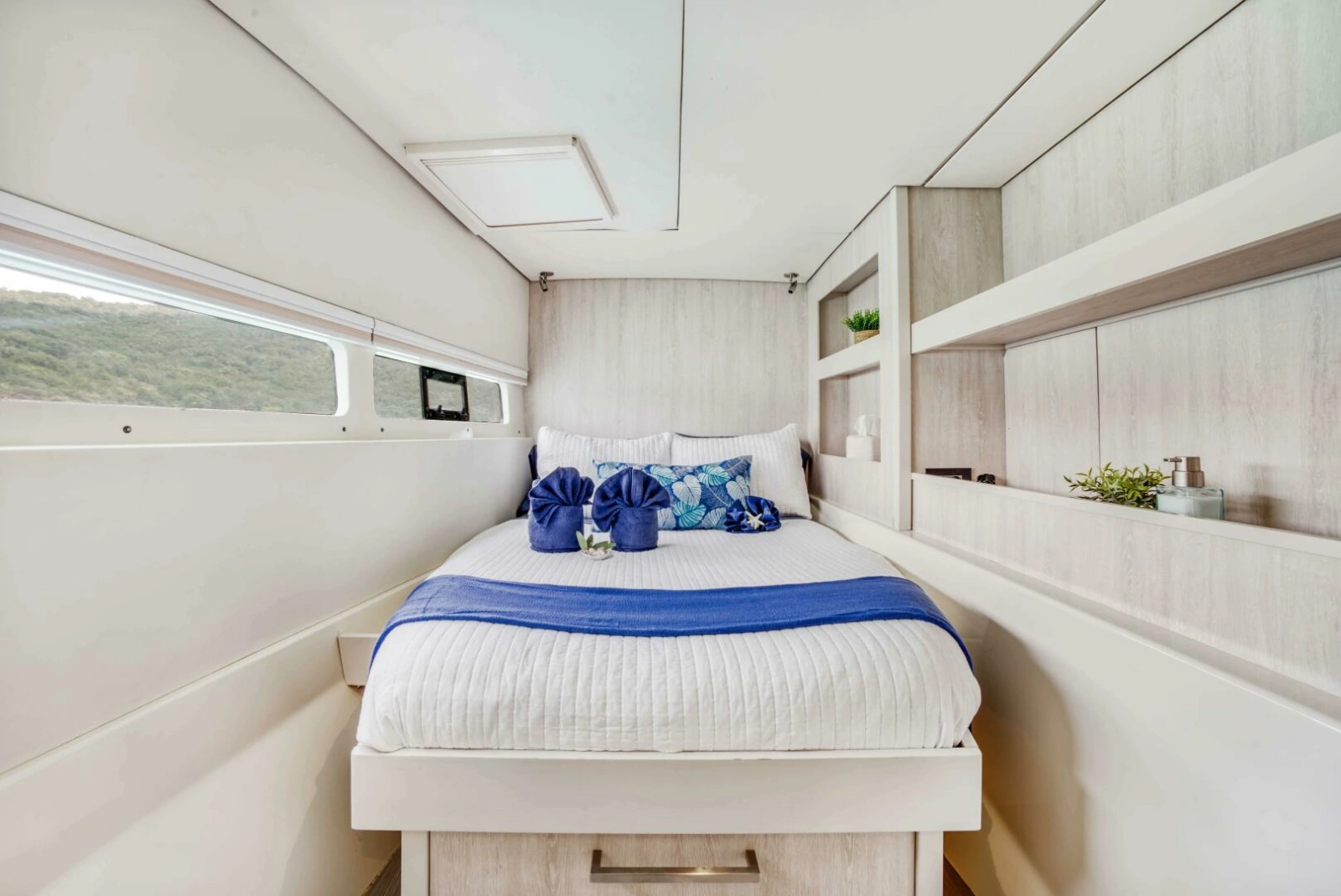 2016 Leopard 58 Catamaran