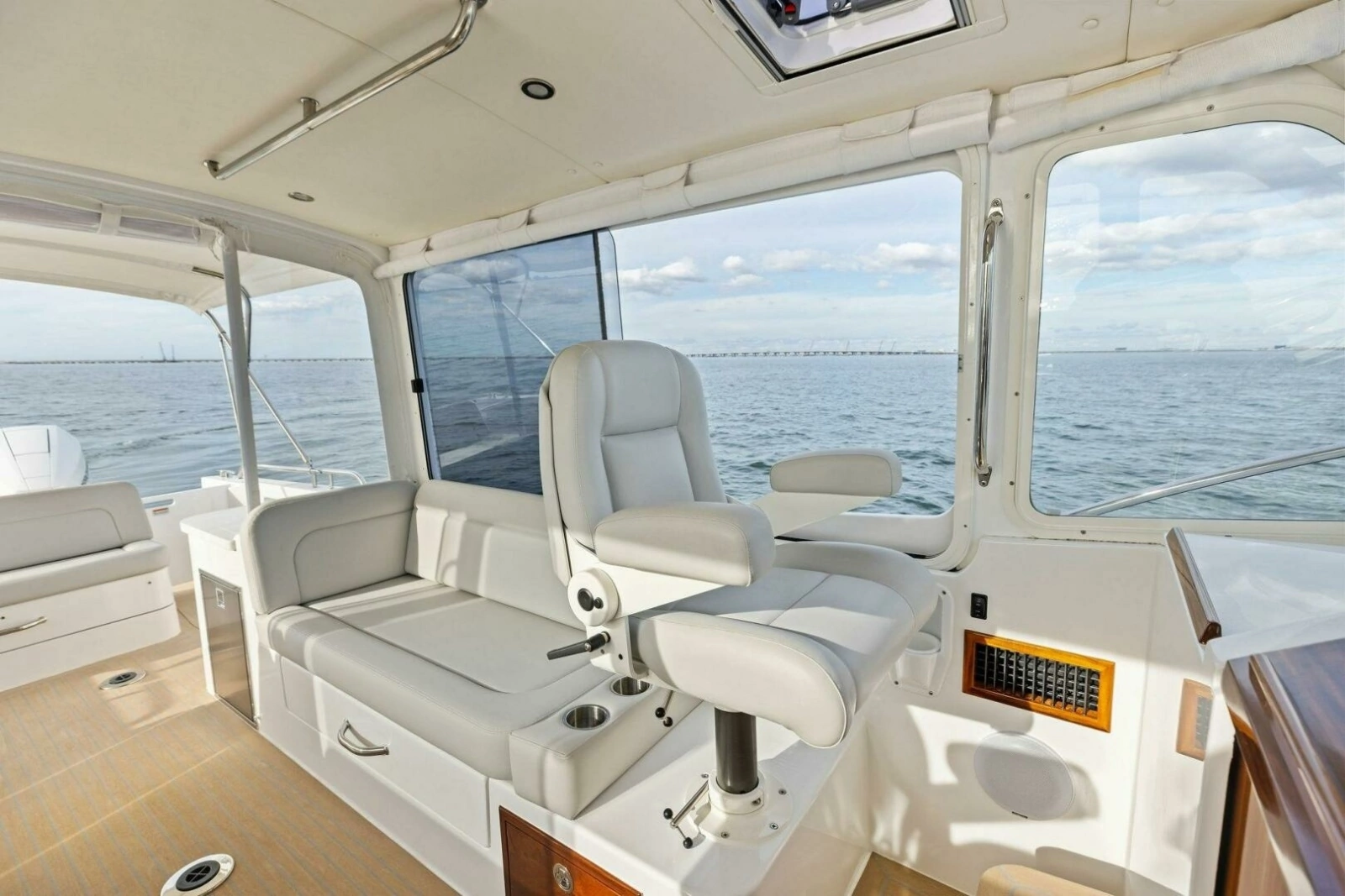 NEW MJM 35 38ft MJM Yacht For Sale