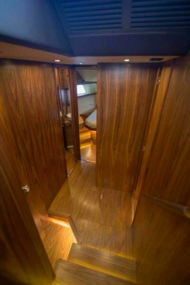 2019 Sundeck Yachts 580 Sport