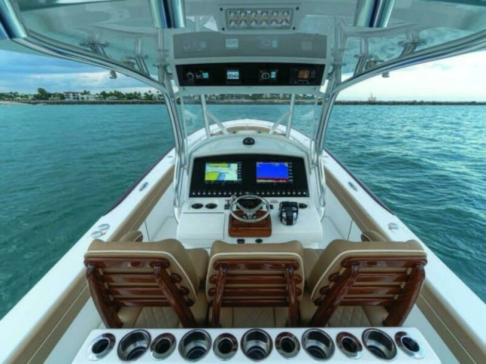 New V-37 Valhalla Boatworks Center Console