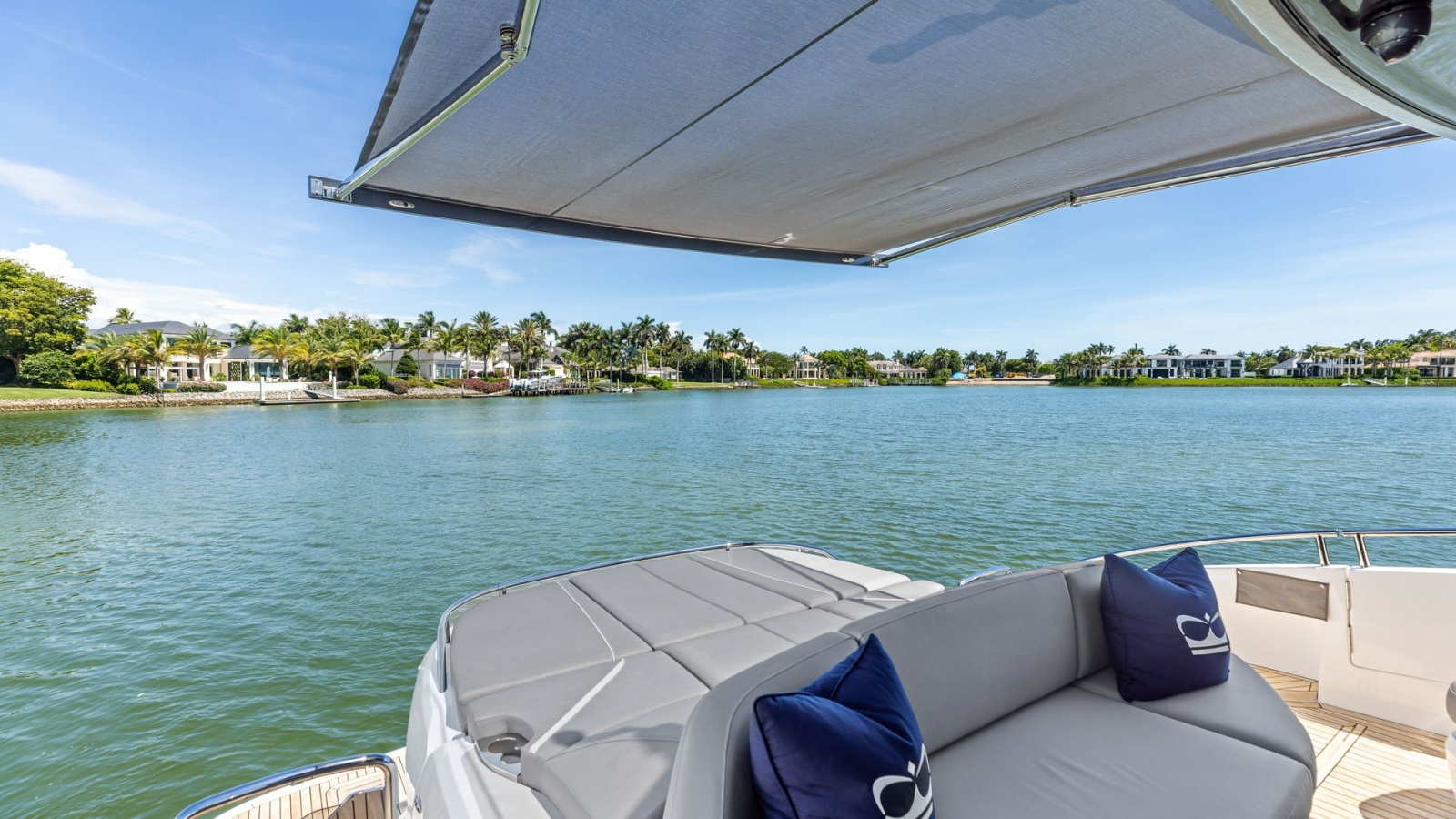 Spacious Cockpit Deck with Sunshade and Sun Lounger