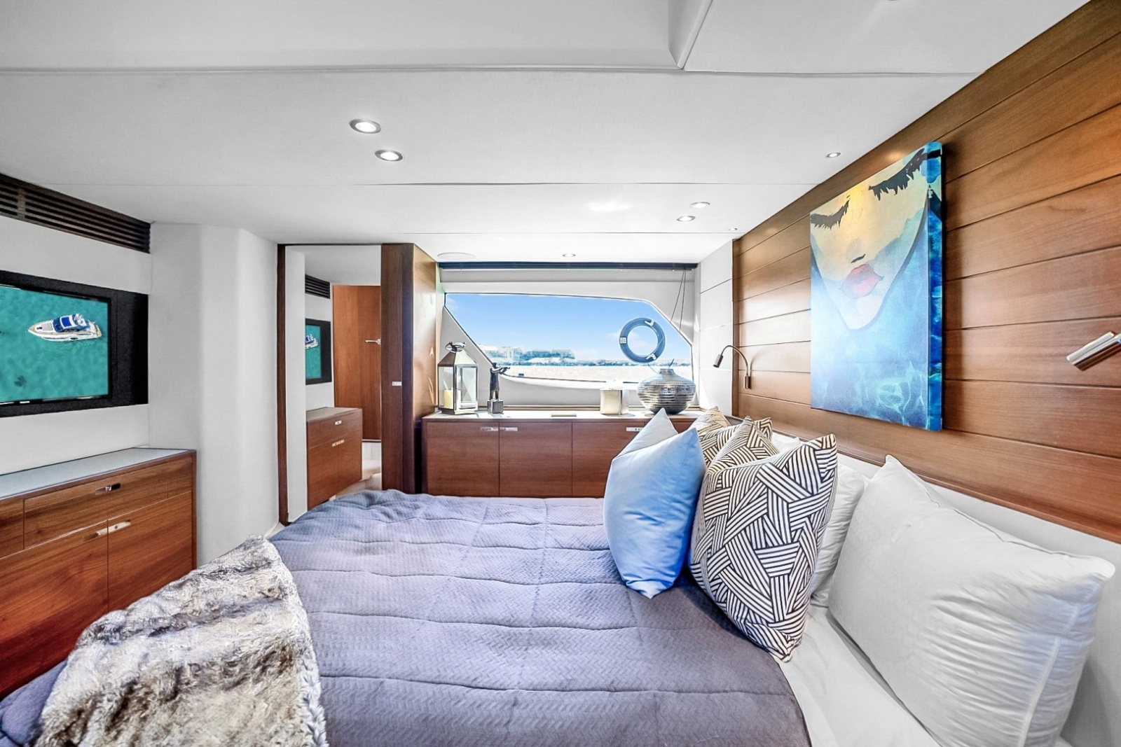2016 Princess V58-HAPPY HOUR- Master Stateroom