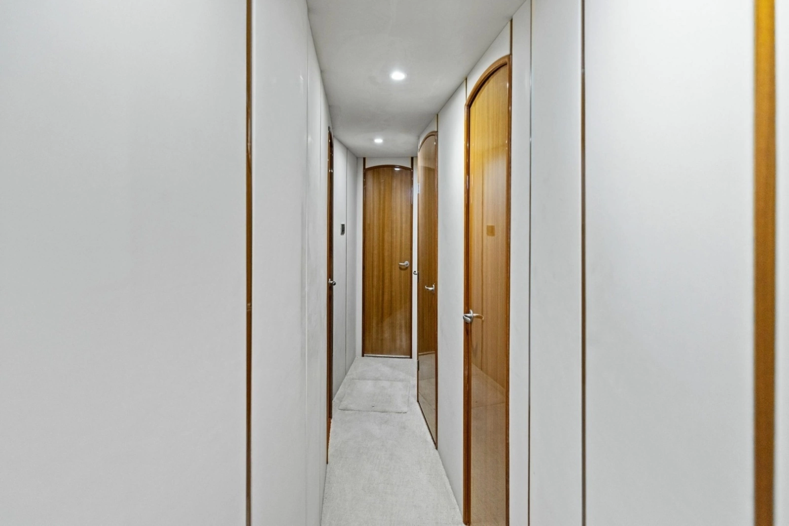 2008 Viking 68 Skybridge "Liquid Apple"