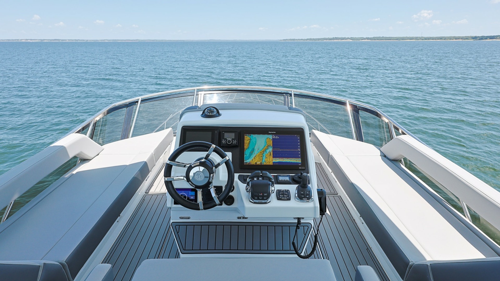 Flybridge Helm Station with Panoramic View