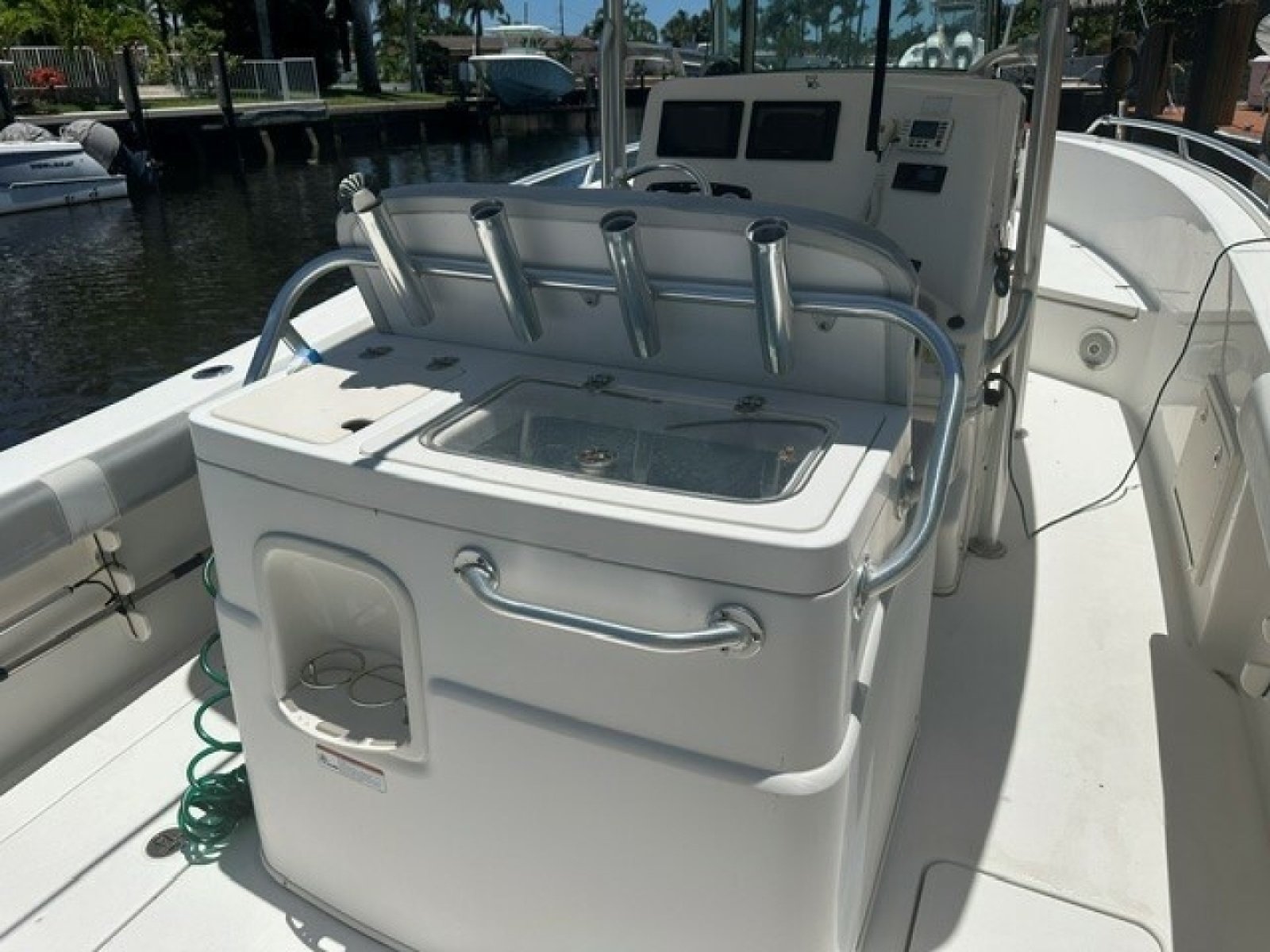 2018 Mako 284