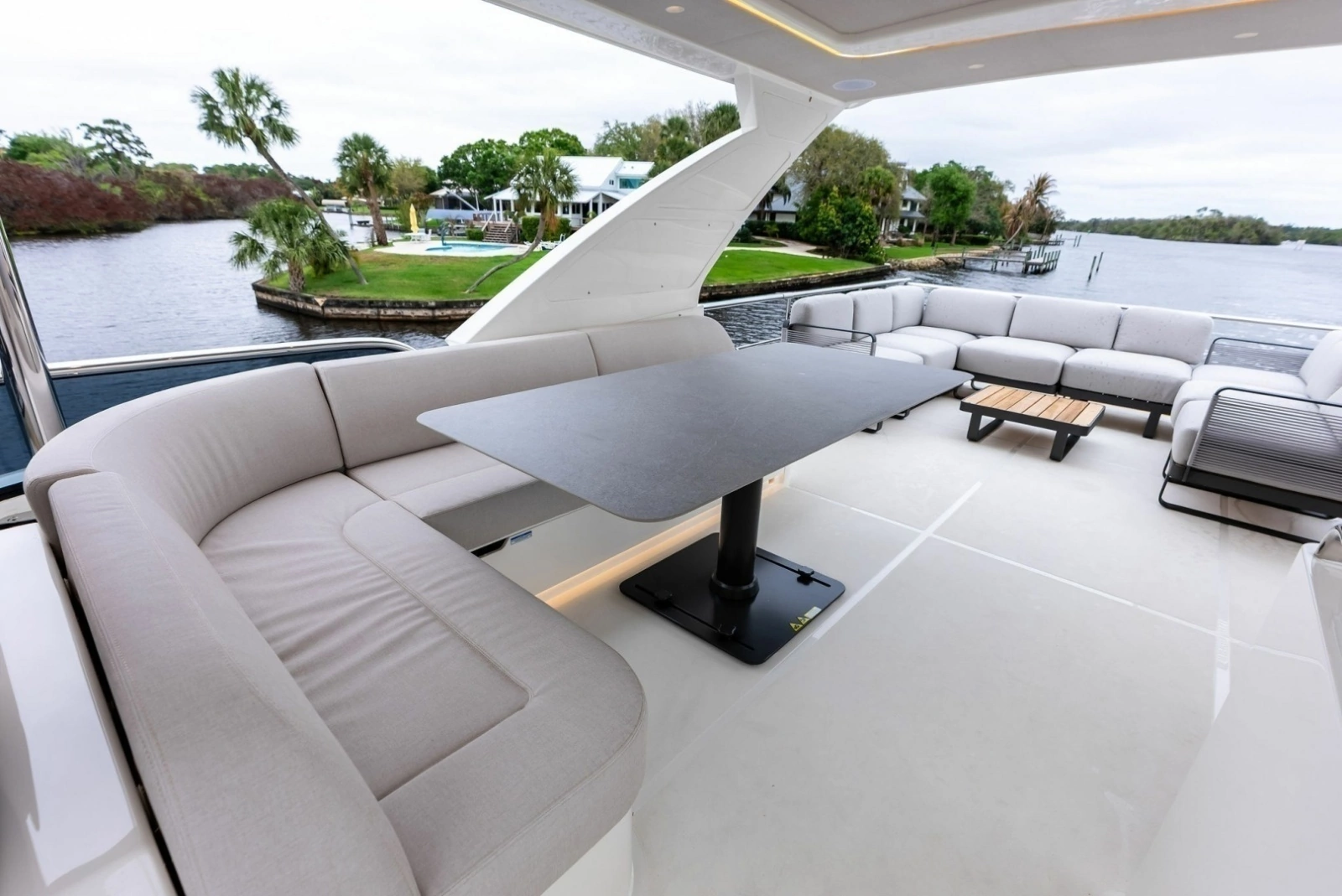 2026 Absolute 62 Navetta NEW