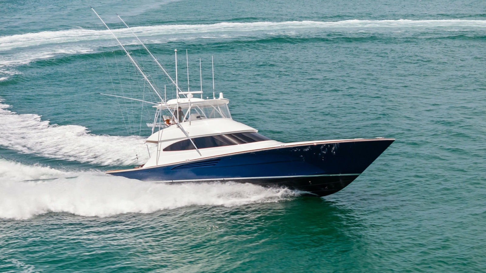 Viking 64 Convertible Cruising