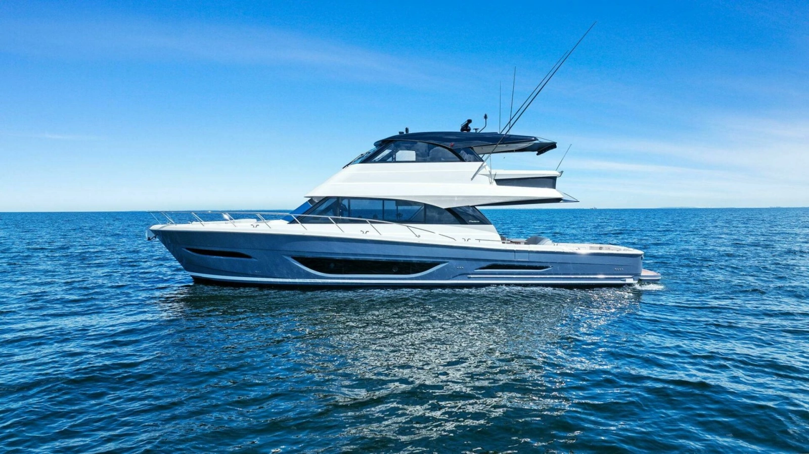 2025 Maritimo M600 