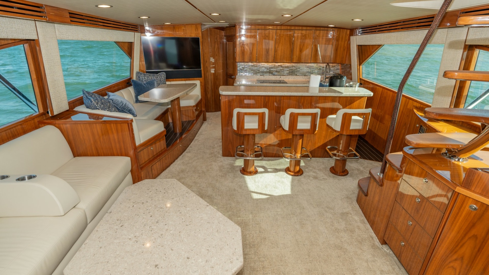 Spacious Salon with Bar and Seating
