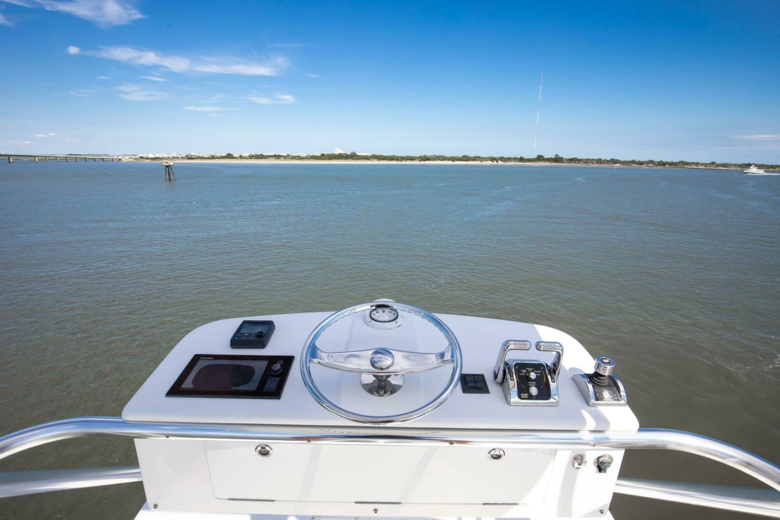 Ocean Yachts 64 - Love Boat - Tower Contorls