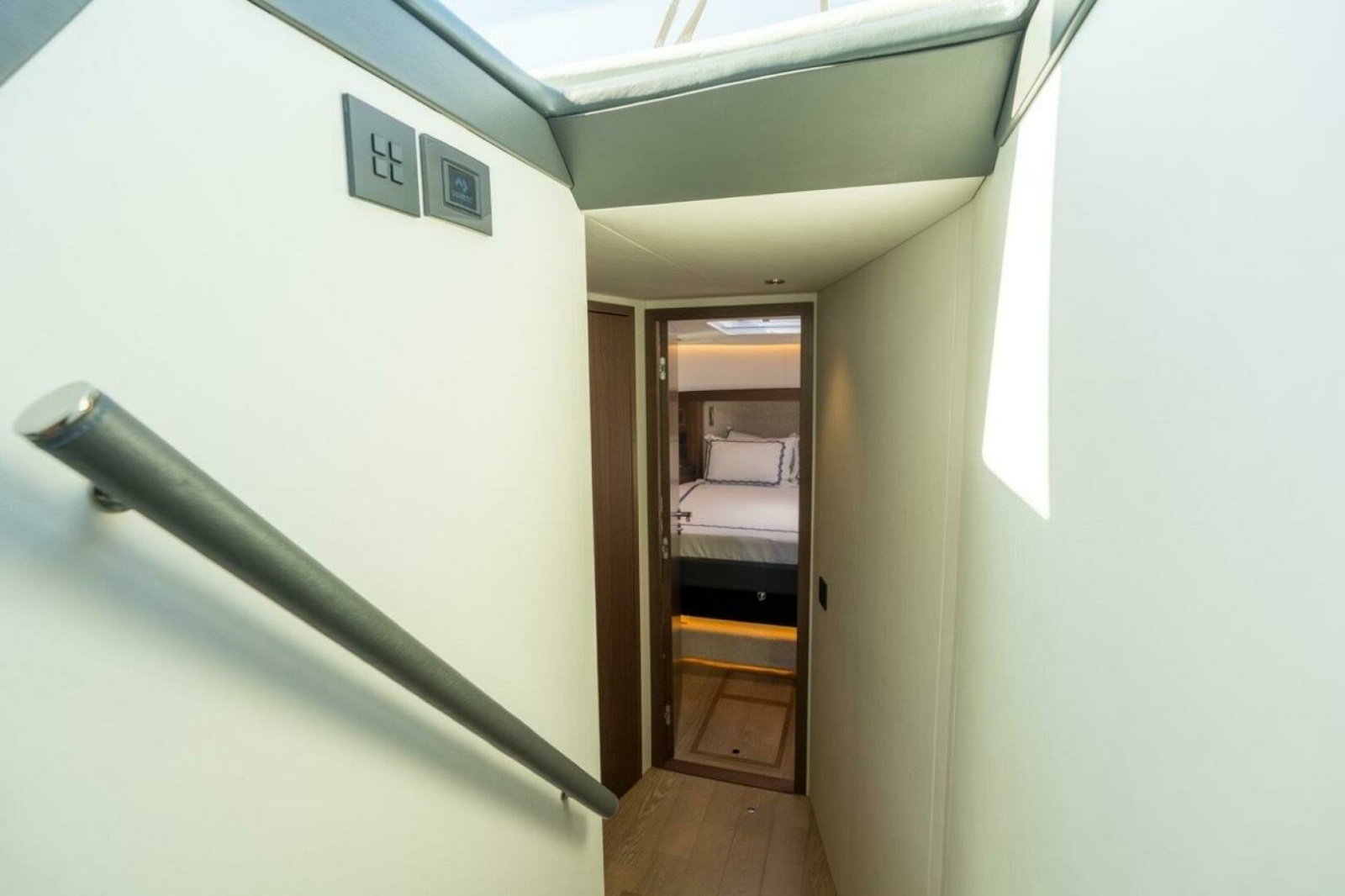 ECLIPSE 505 Shadow -