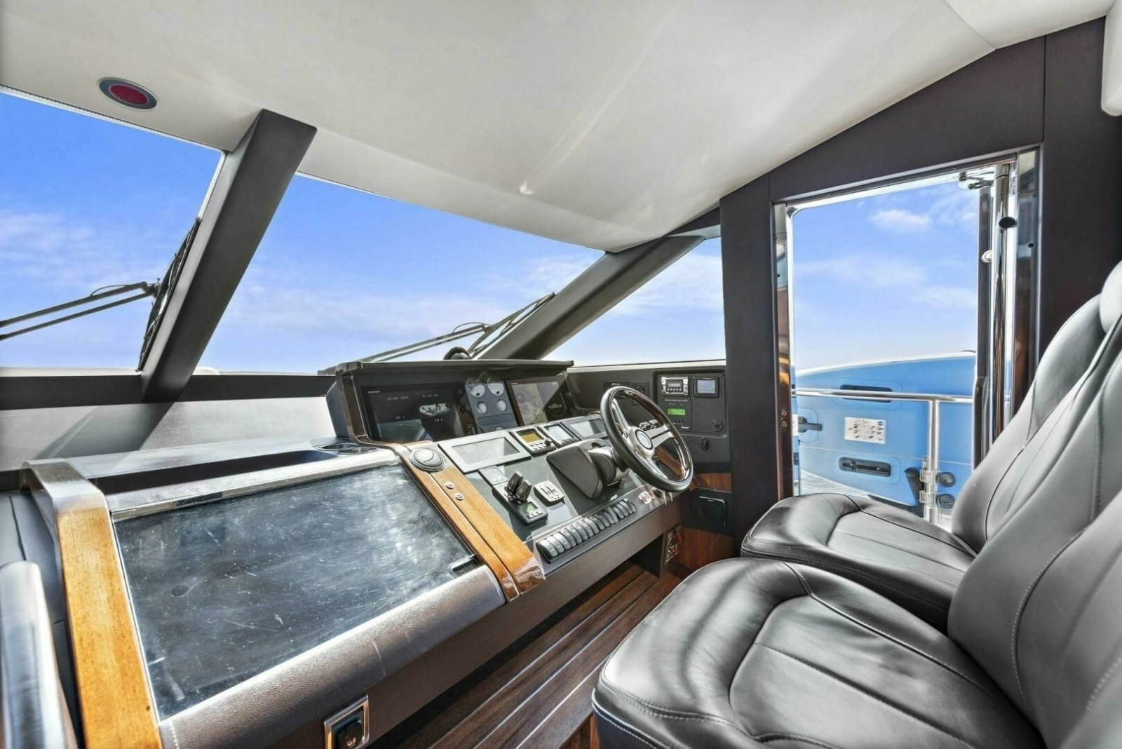 2015 Princess 72 Motoryacht 'LA-Z-BUOY'