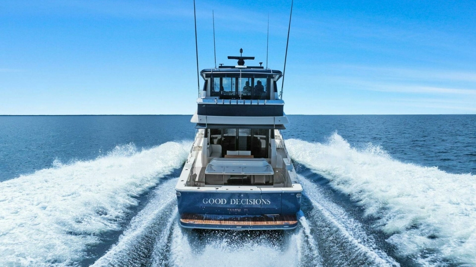 2025 Maritimo M600 