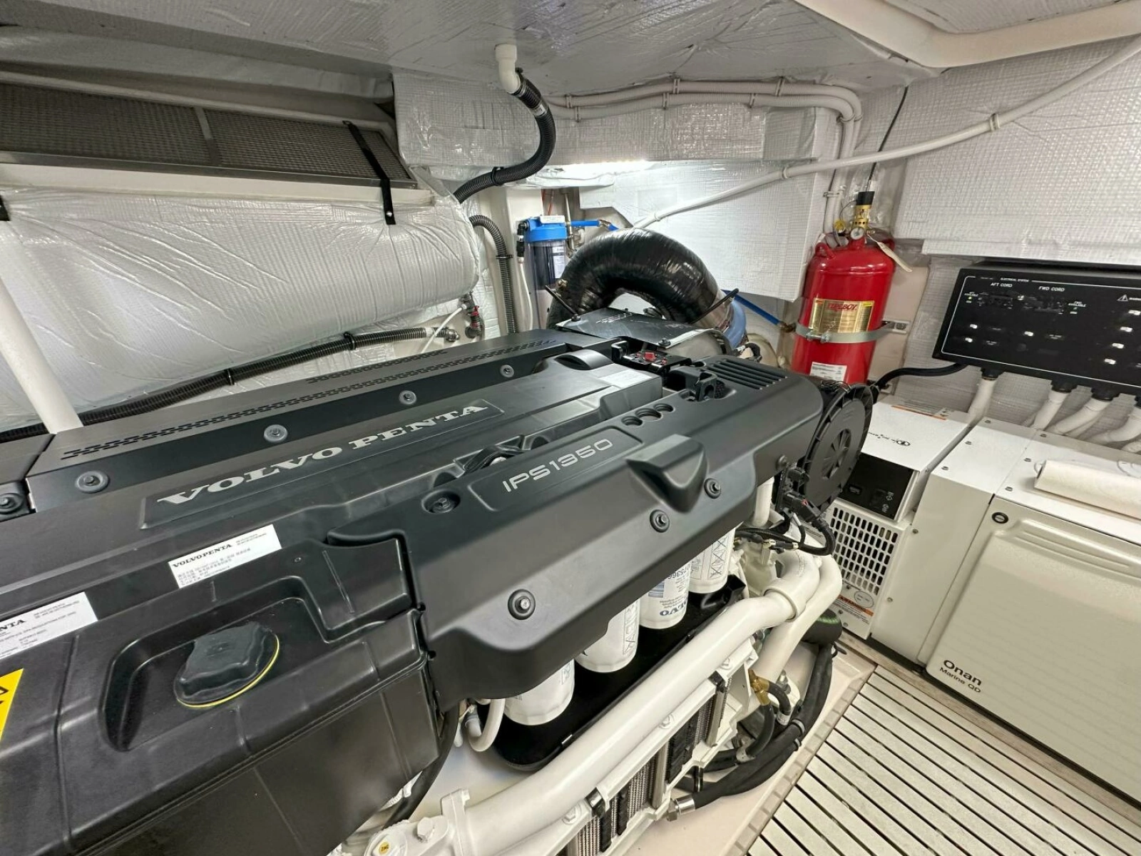 2025 Tiara Yachts 60 EX - Engine Room