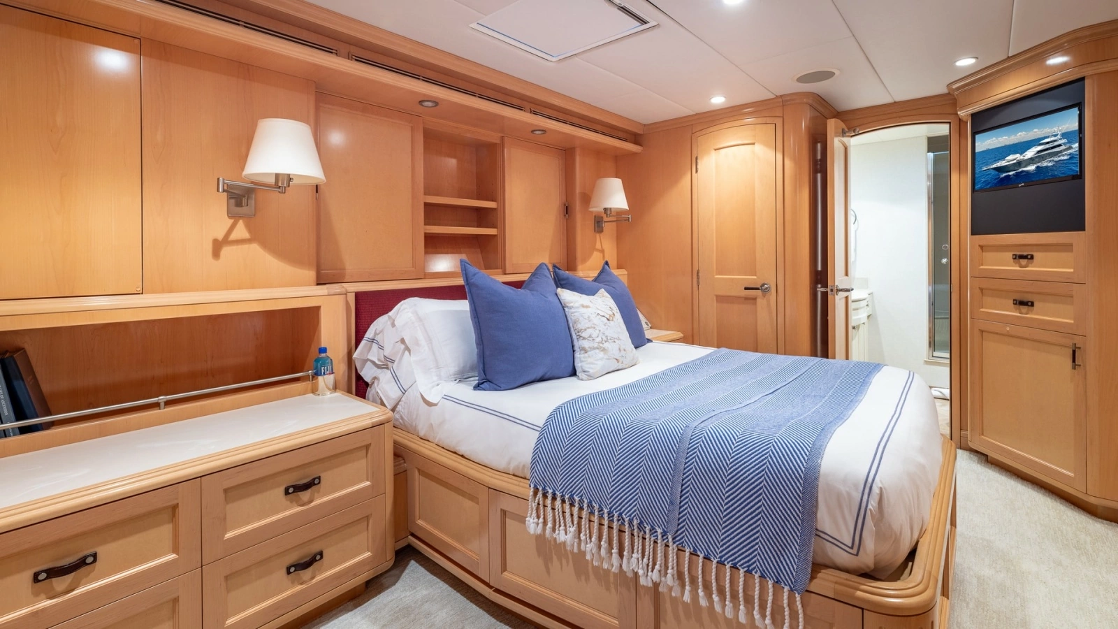 1998 Trinity Yachts Sport Fisherman - BAD COMPANY: Luxurious Guest Stateroom