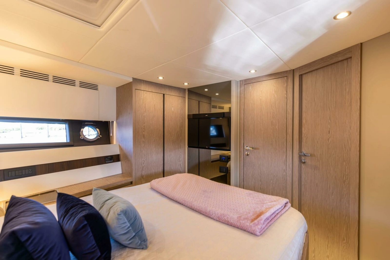 Azimut 60 - Azure - Stateroom