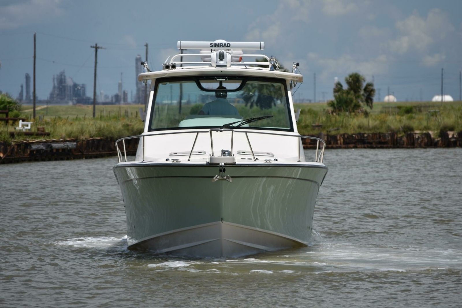33' 2016 Grady-White 330 Express