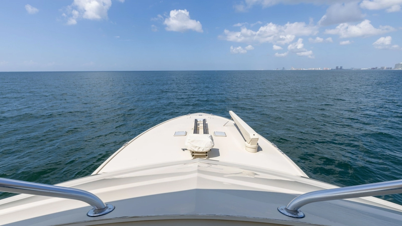 2007 Hatteras 68 Convertible- KEMOSABE- Bow