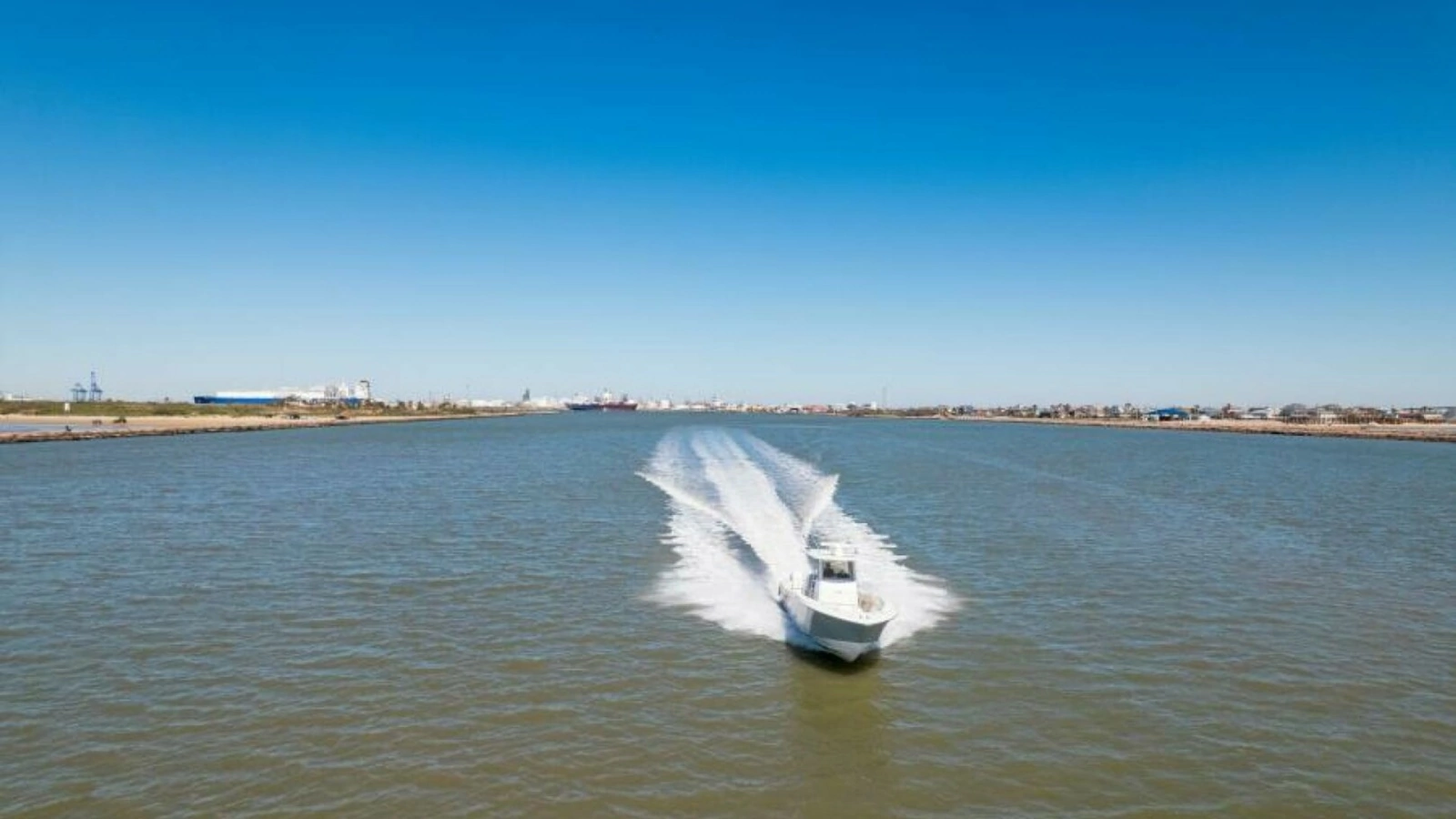 2019 Invincible 39 Open