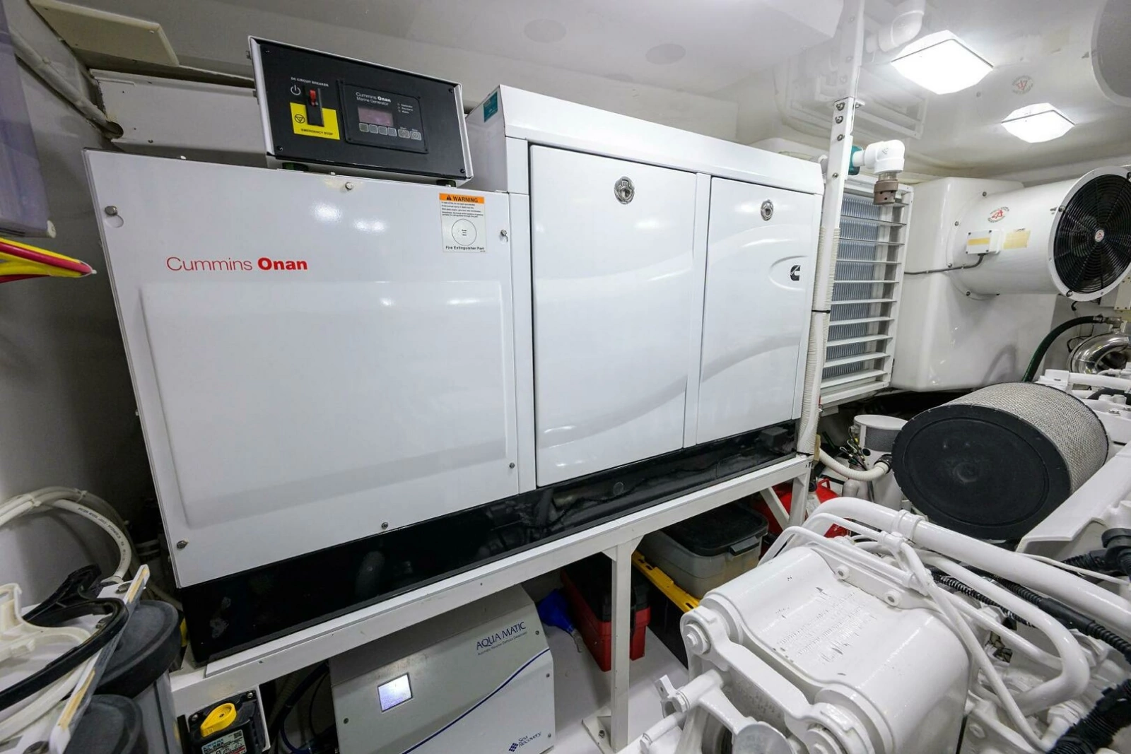 Viking  92 SPECULATOR - Engine Room