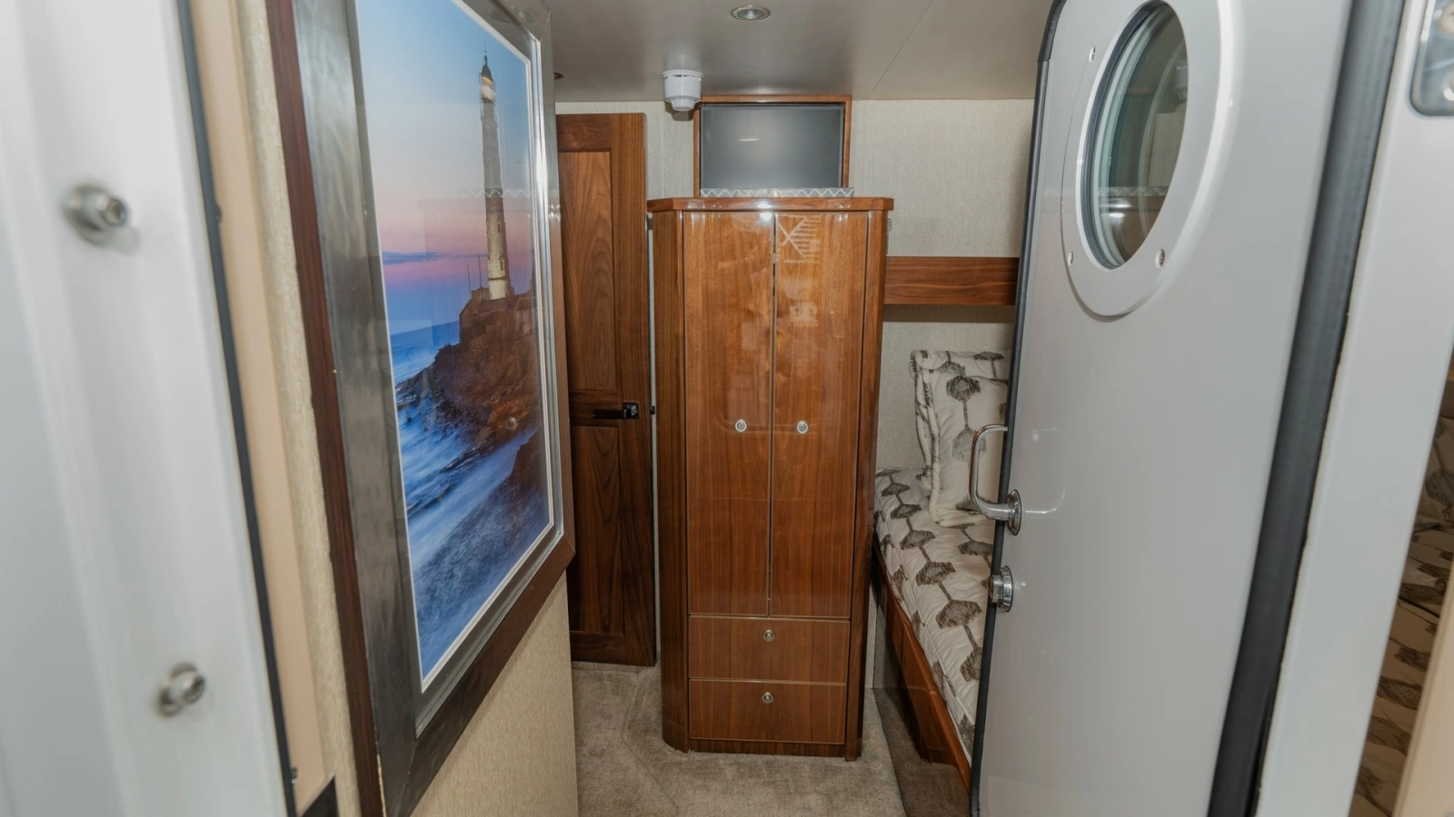 Guest Cabin Entryway