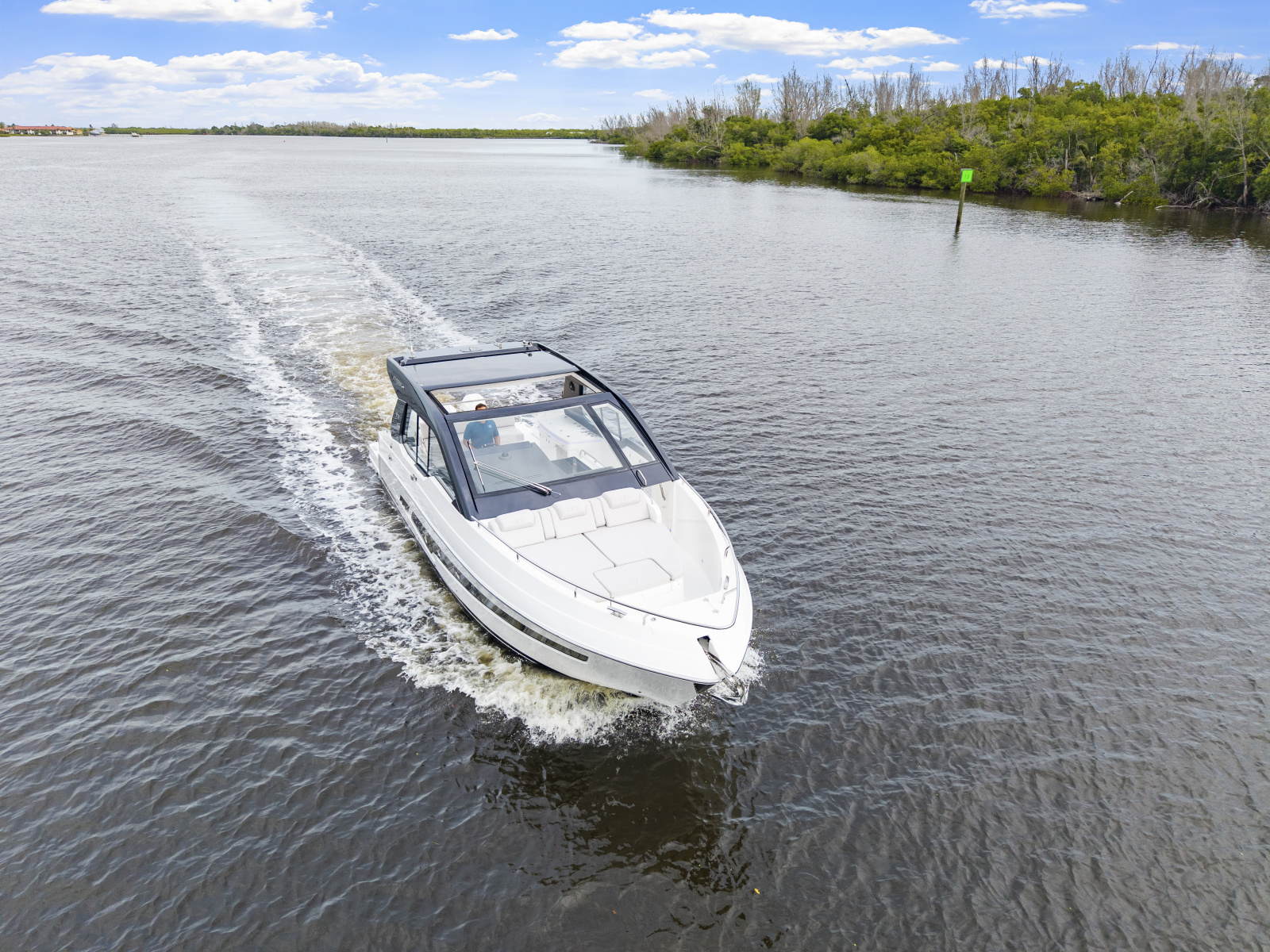 2025 Schaefer 375 HT