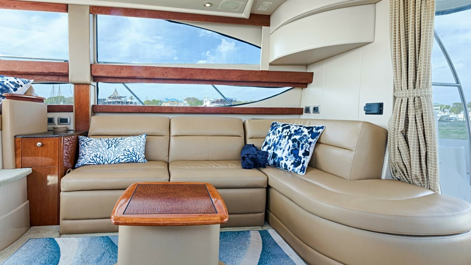 Spacious Salon with Panoramic Windows
