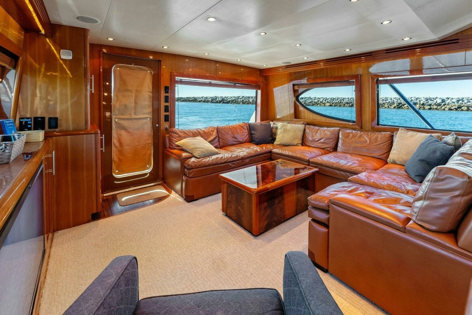 2007 Hatteras 64C - CHUPACBRA