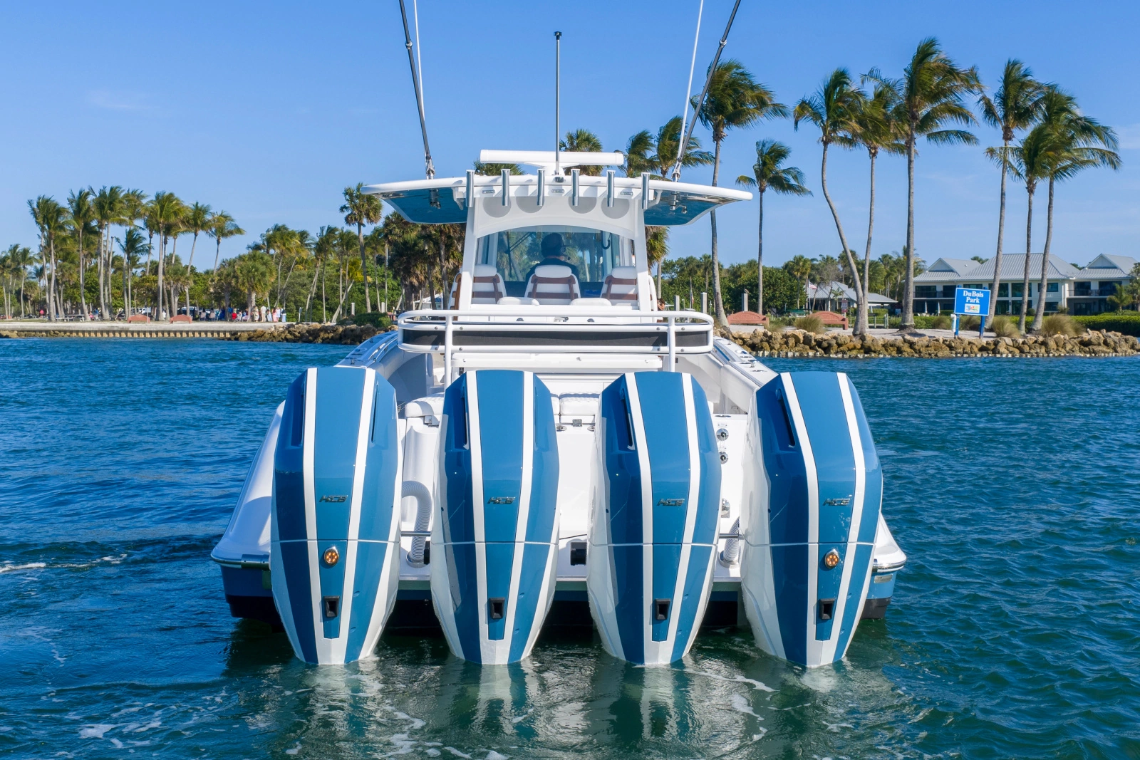 42ft HCB Yacht For Sale