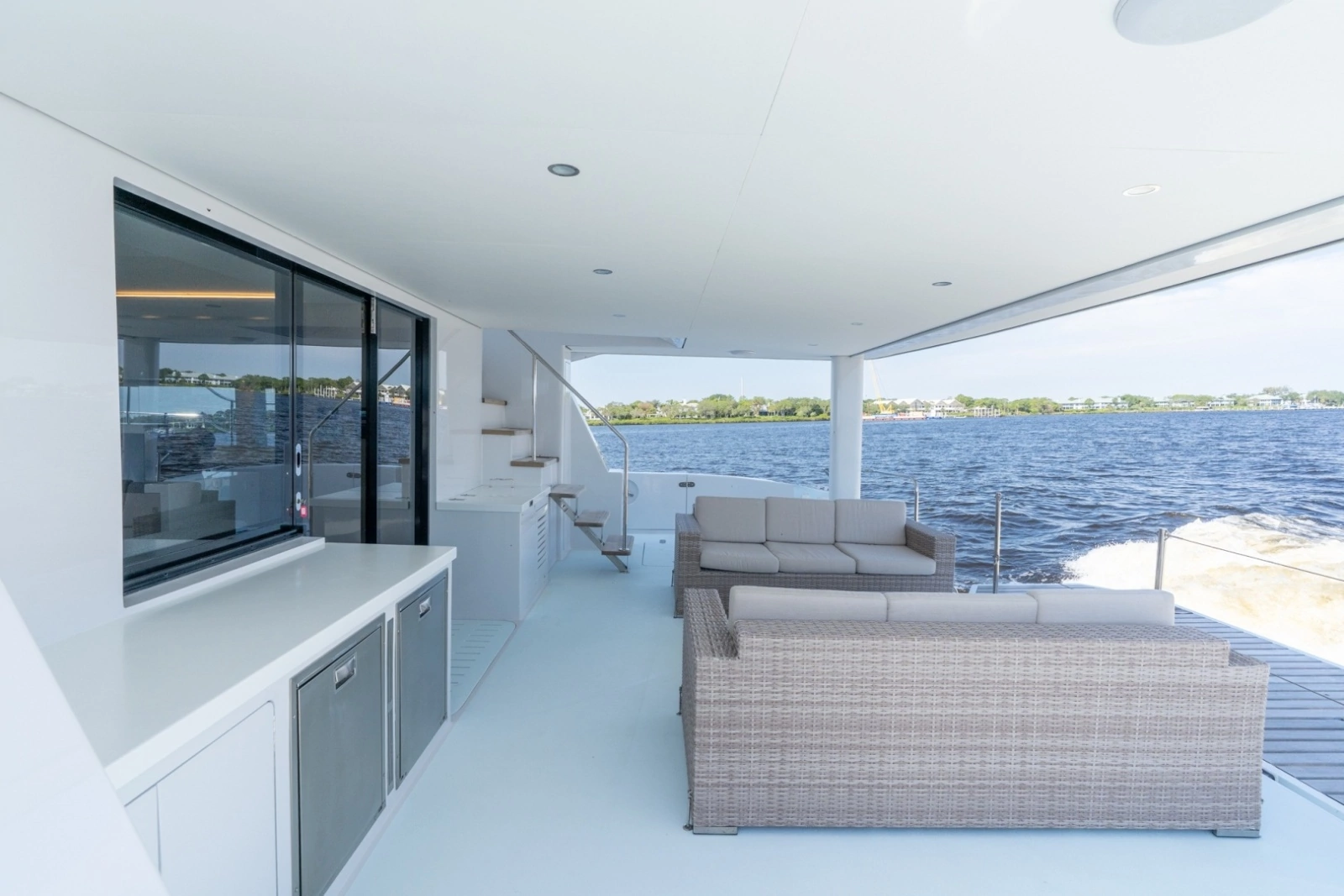 Two Oceans 555-