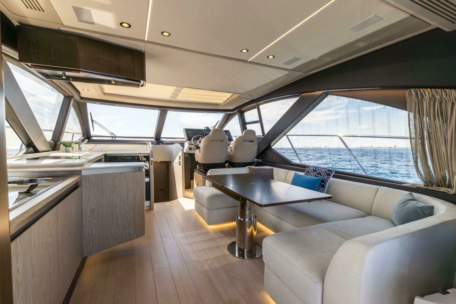 Azimut 60 - Azure - Salon