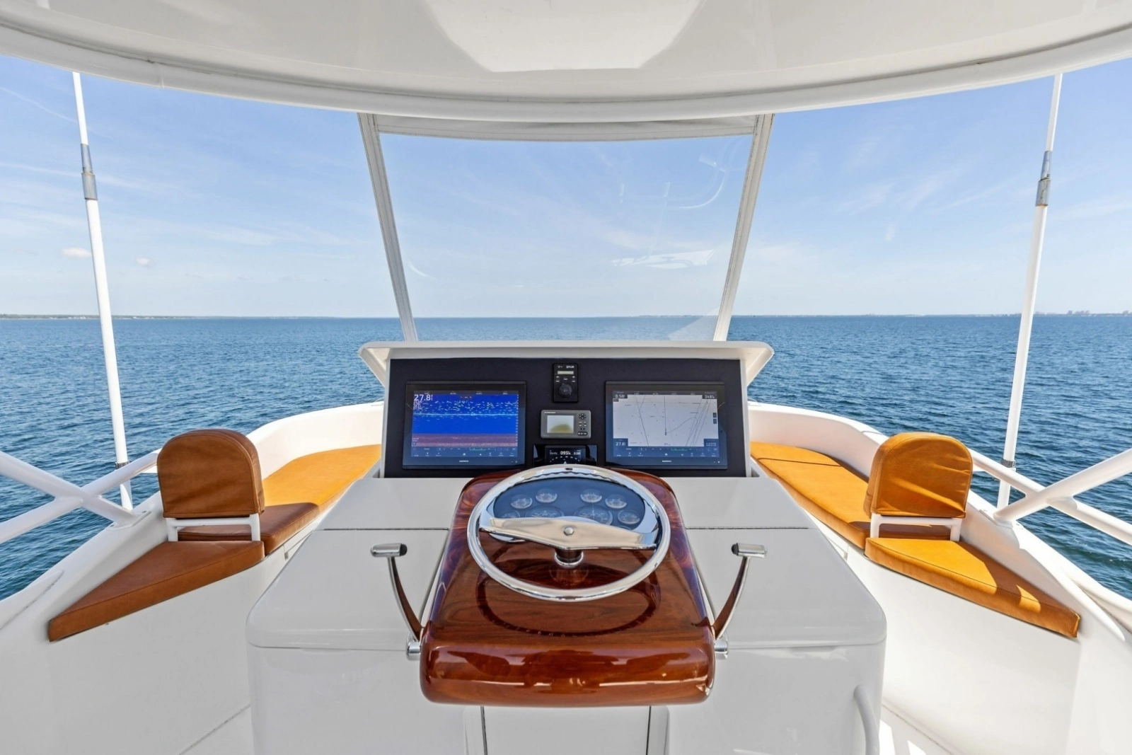 2008 Viking 68 Skybridge 