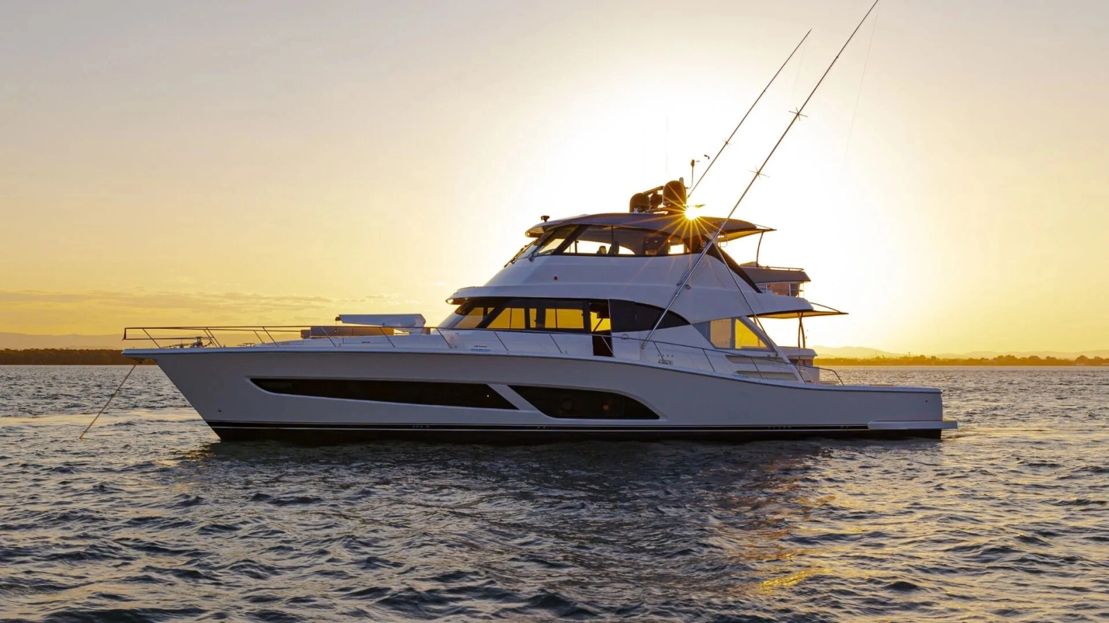 72 SPORTS MOTOR YACHT 72ft Riviera Yacht For Sale
