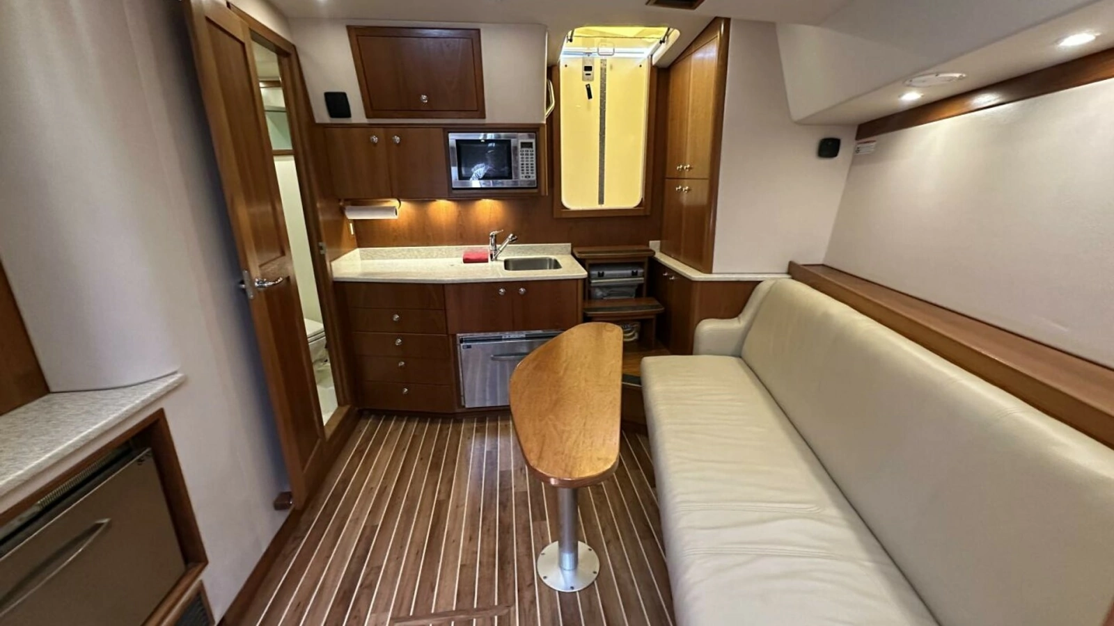 2007 Albemarle 360 Express - SQUID INC.