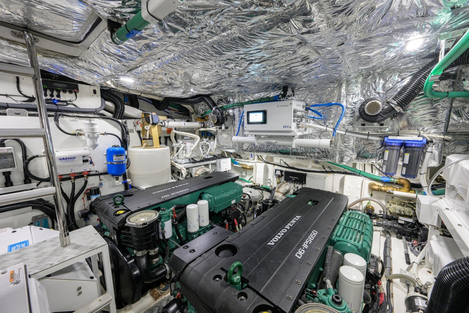 Princess 50 - Crown - Engine Room