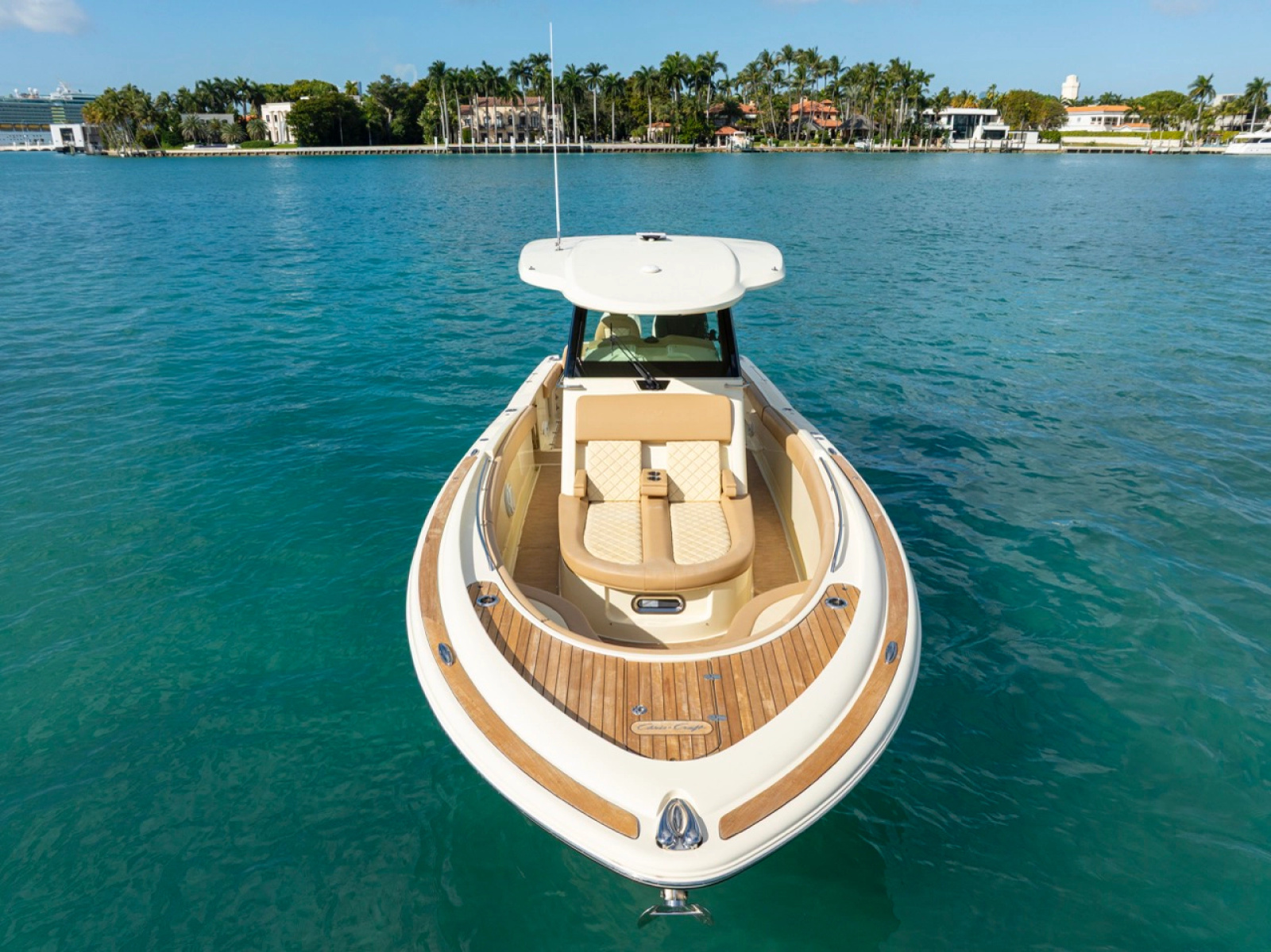 2022 Chris-Craft Catalina 30