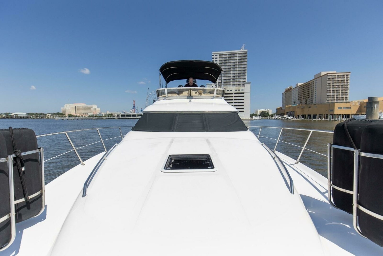 40' 2000 Sea Ray 400 Sedan Bridge