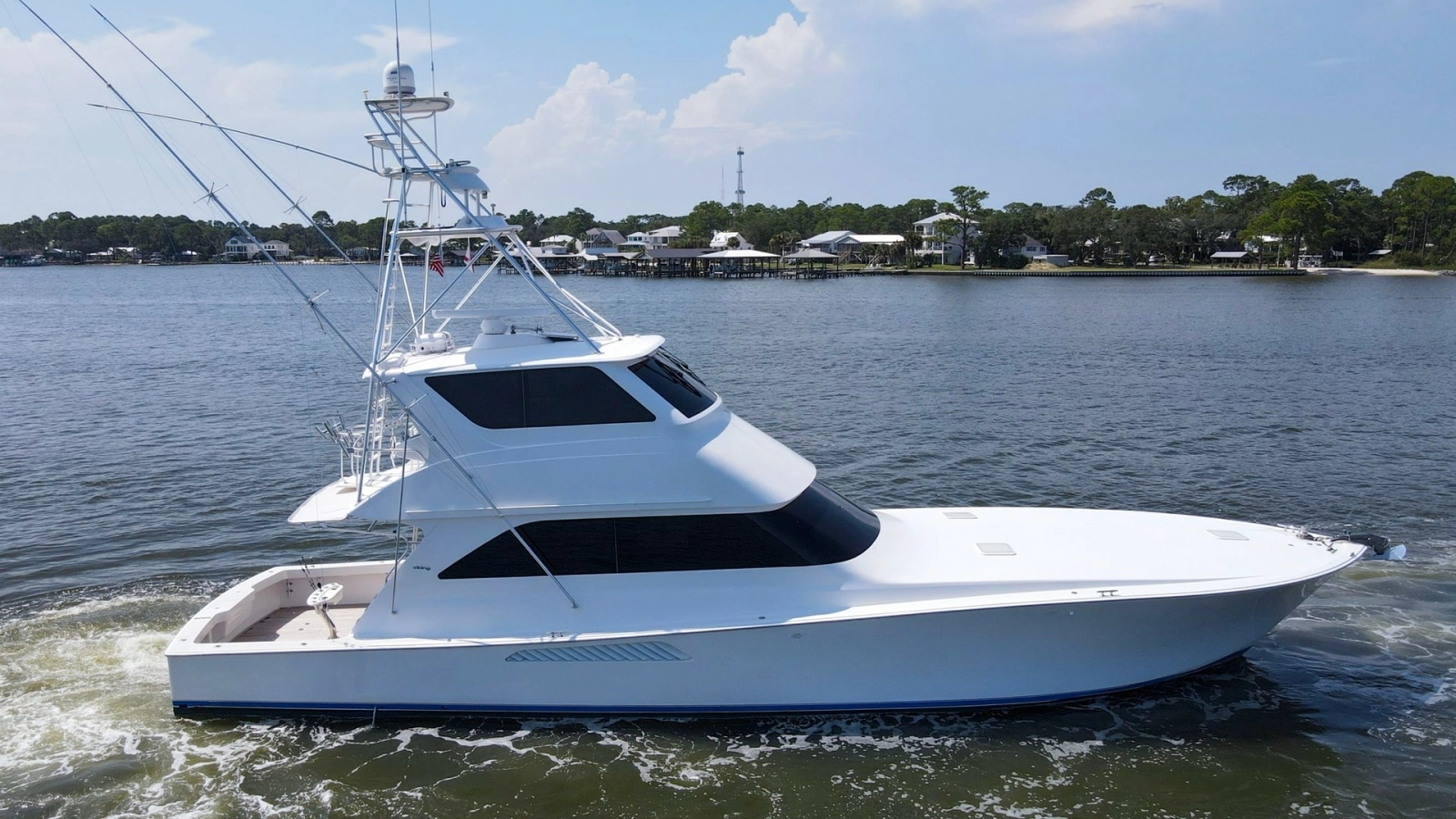 2005 61 Viking Enclosed Bridge Kelkat Exterior (22)