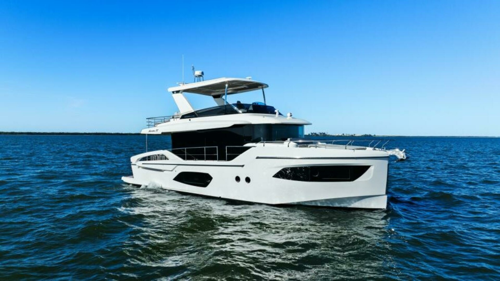 53' 2025 Absolute Navetta 53