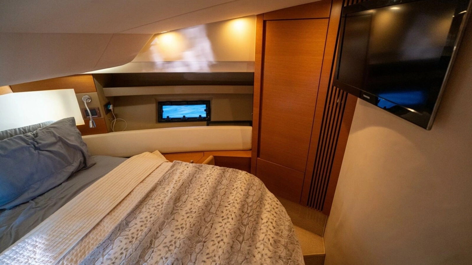2013 Azimut 40 Flybridge