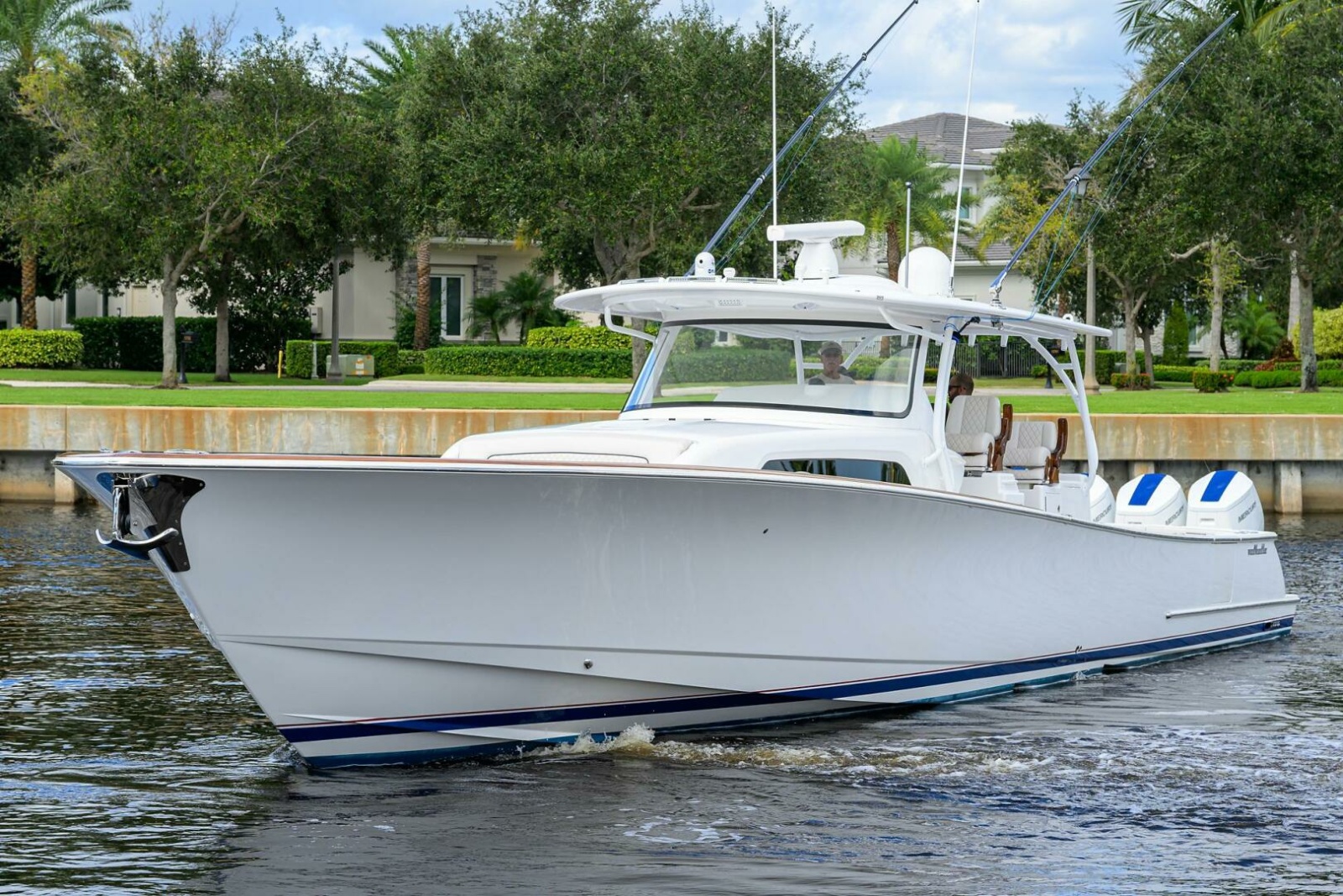 Valhalla 55 - LITTLE KEMOSABE - Port Bow Profile