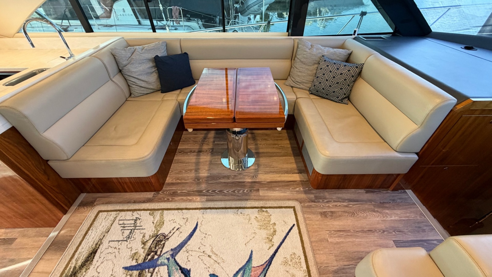 Salon Seating Area with Table