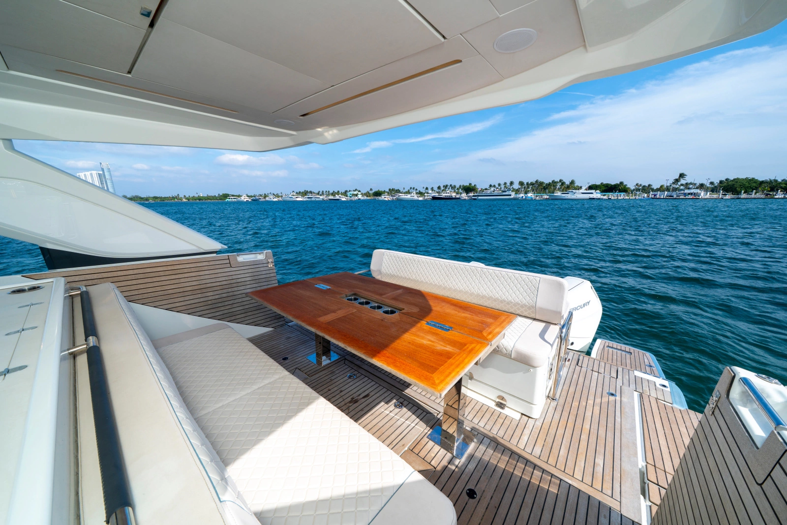 2024 Jeanneau DB/43 OB