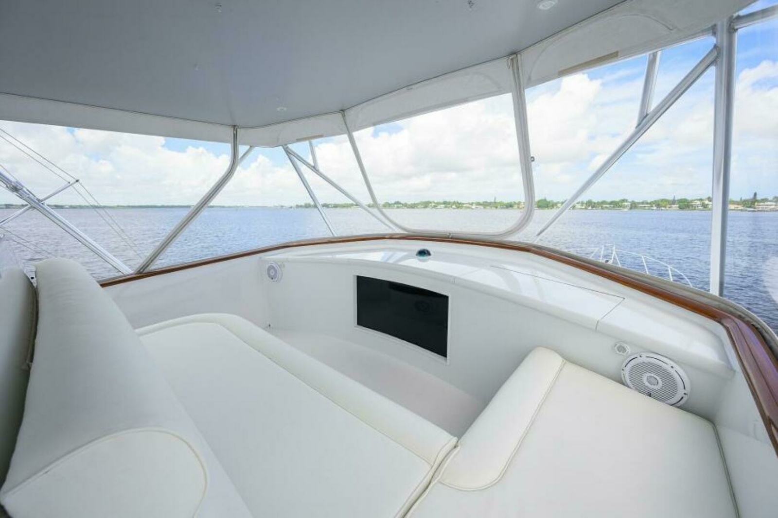 Flybridge