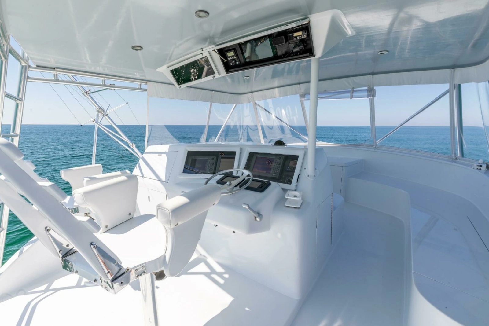 1998 Miller Marine 60' Convertible CAT'N'AROUND-Helm